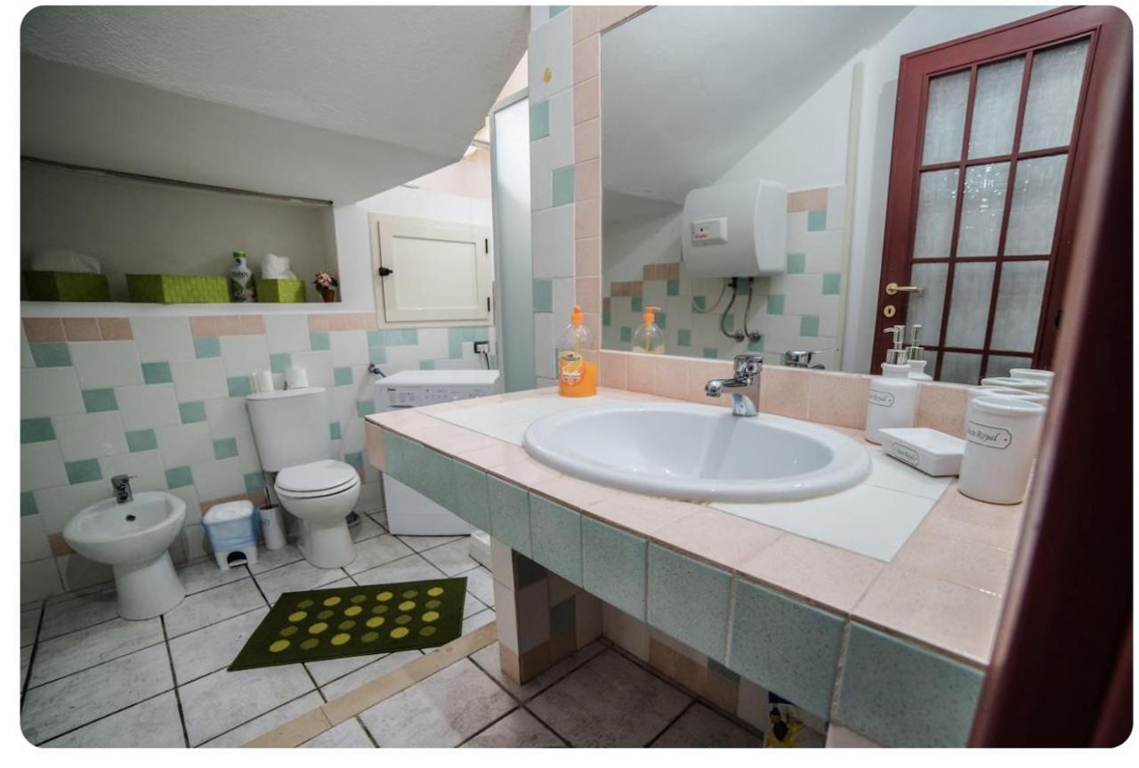Casa Particular - Casa Vacanze - By Faendho Porto Torres Εξωτερικό φωτογραφία