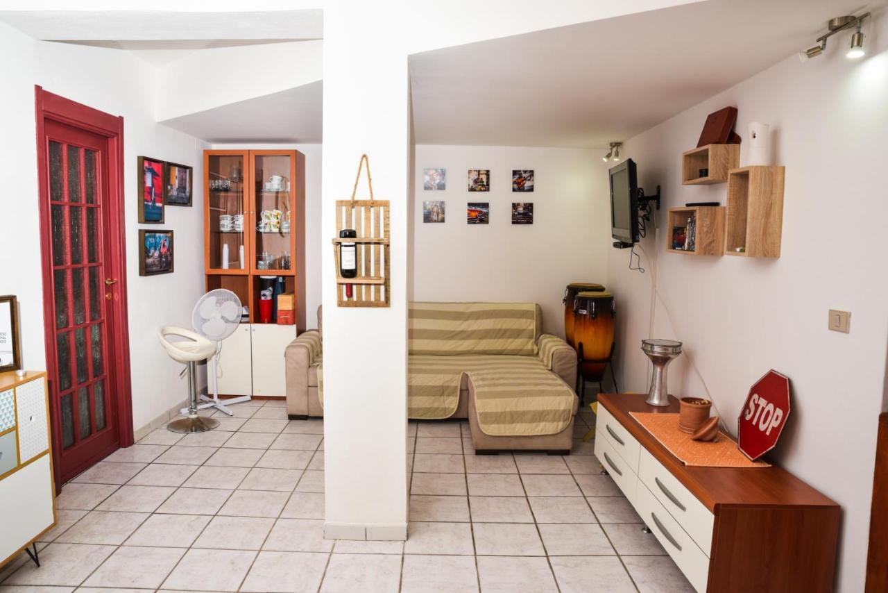 Casa Particular - Casa Vacanze - By Faendho Porto Torres Εξωτερικό φωτογραφία